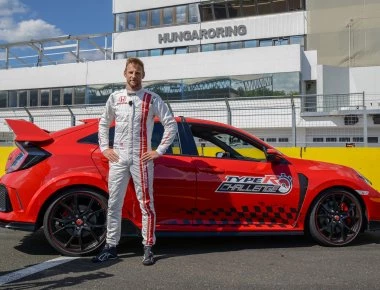 Στην πίστα του Hungaroring ο Jenson Button με το Civic Type-R Challenge 2018